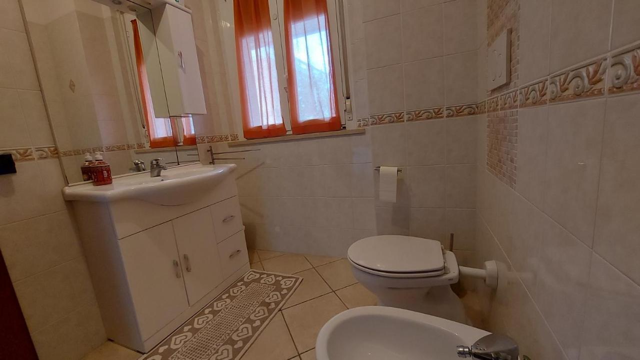 Appartamento Santa Costanza Con Piscina San Vincenzo Exterior photo